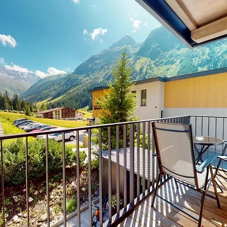 Pitzplus Apartmán *