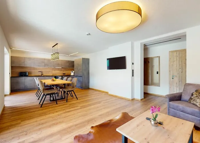 Pitzplus 3* 皮茨河谷圣莱昂哈德