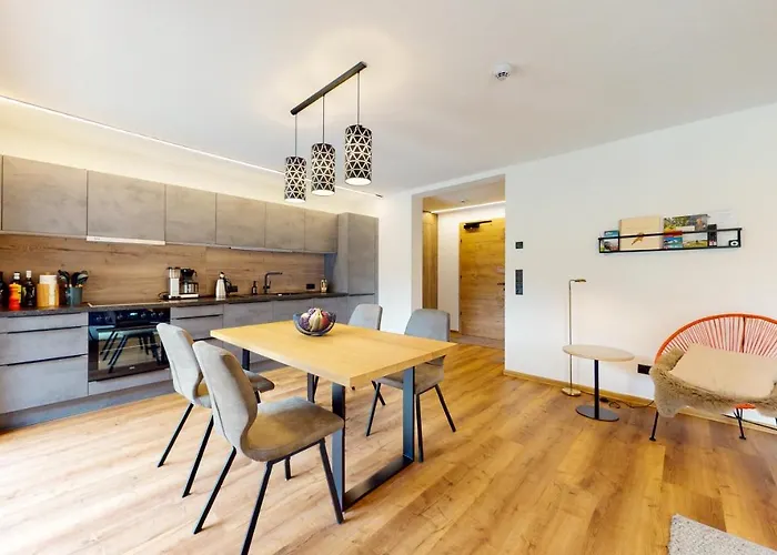 Pitzplus Aparthotel Sankt Leonhard im Pitztal