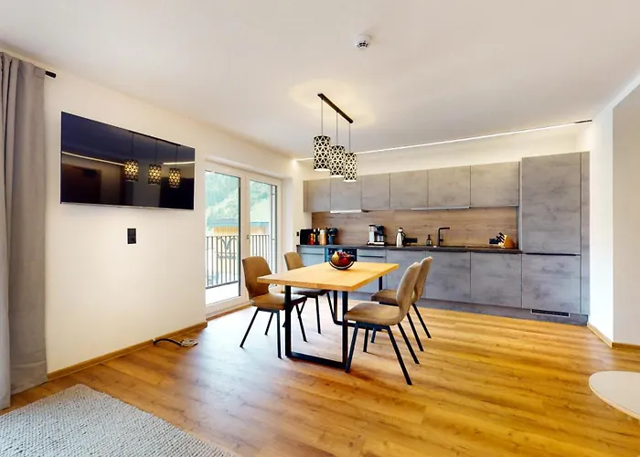 Pitzplus Aparthotel 3*