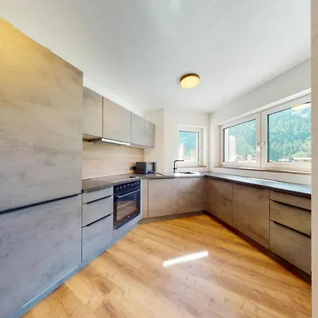 Pitzplus Aparthotel St. Leonhard im Pitztal